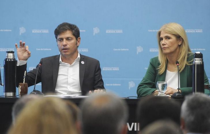 Conferencia de prensa junto a Verónica Magario.