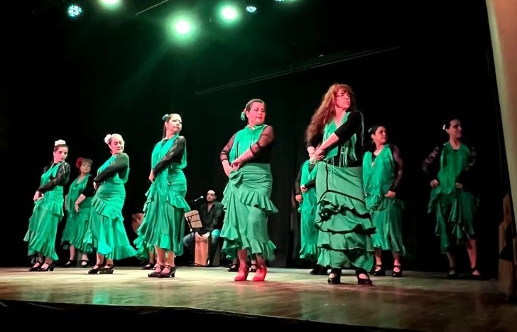La agrupación Soniando Flamenco se presentará este domingo en Banfield.