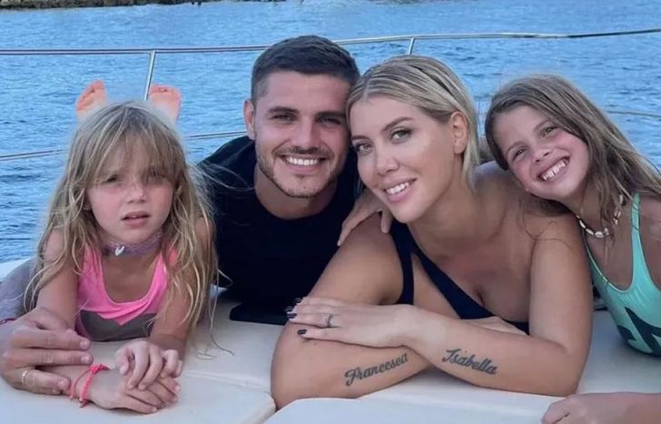 Mauro Icardi, Wanda Nara y las hijas de ambos.