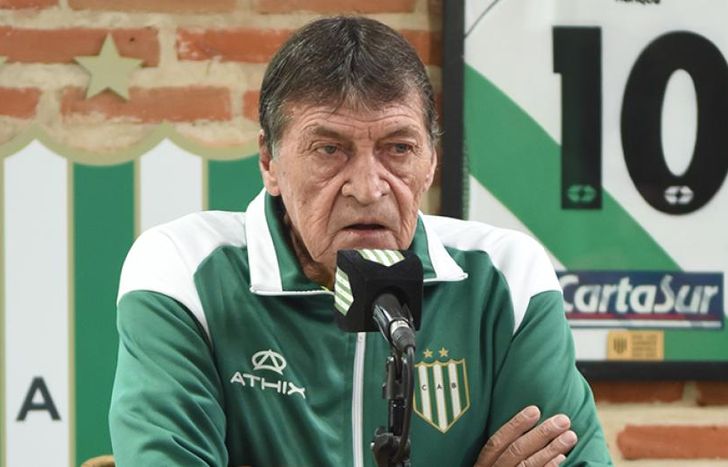 Falcioni ya cuenta con uno de las alternativas del mediocampo.