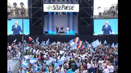 en otro intento de sumar votos, macri encabezo un acto en el obelisco