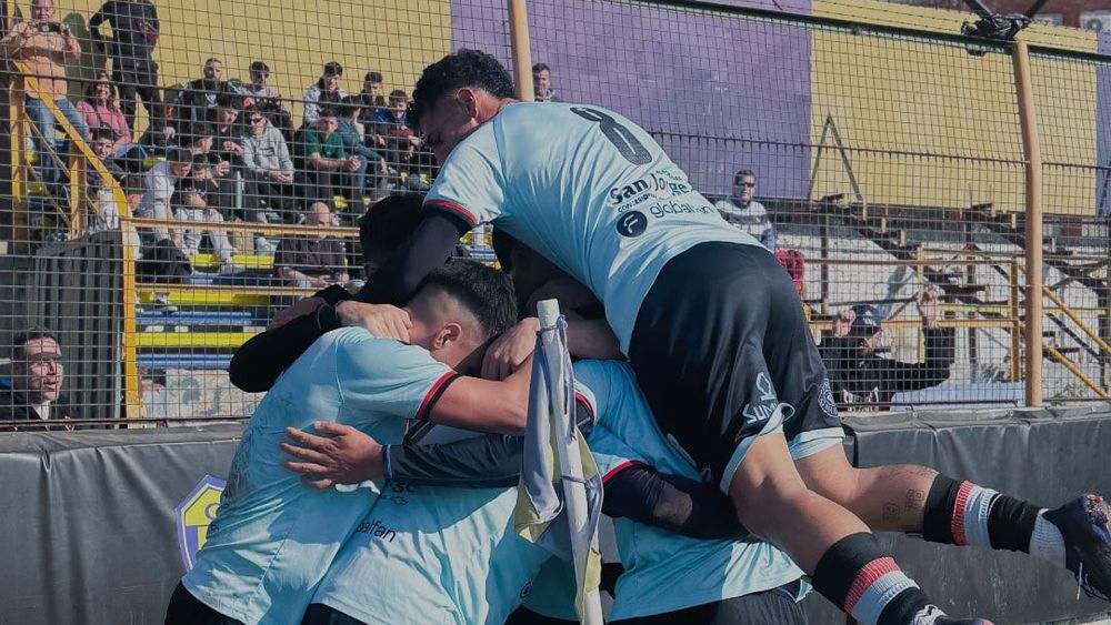 Brown de Adrogué le ganó a Dock Sud y cortó la mala racha Brown de Adrogué le ganó a Dock Sud y cortó la mala racha