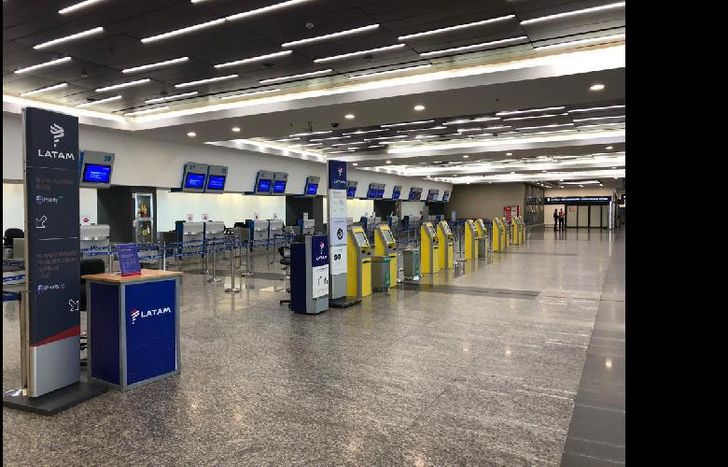 Aerolíneas Argentinas informó que la medida de fuerza afectó a más de 7 mil pasajeros.