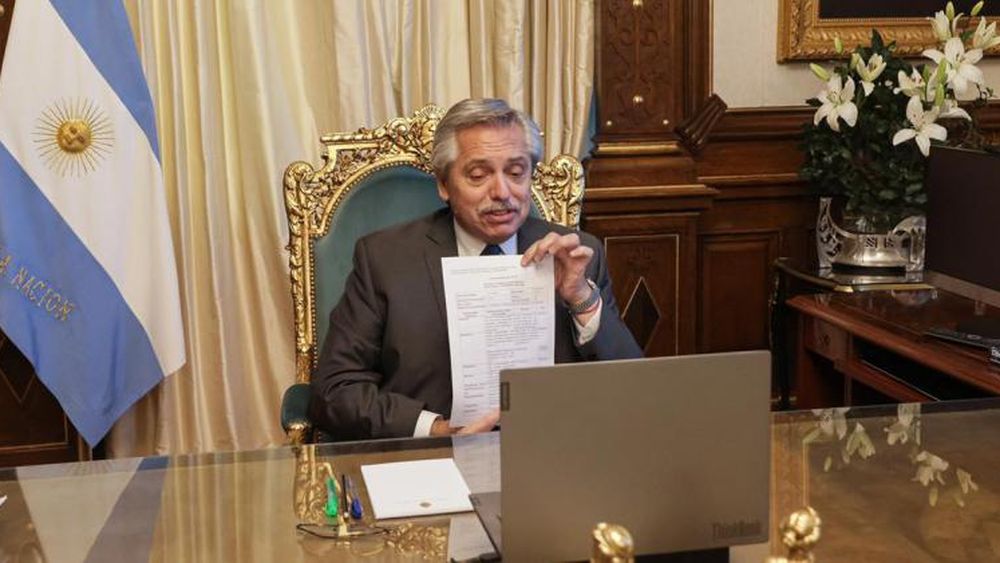 El Presidente, en videoconferencia, con el Figueiras.