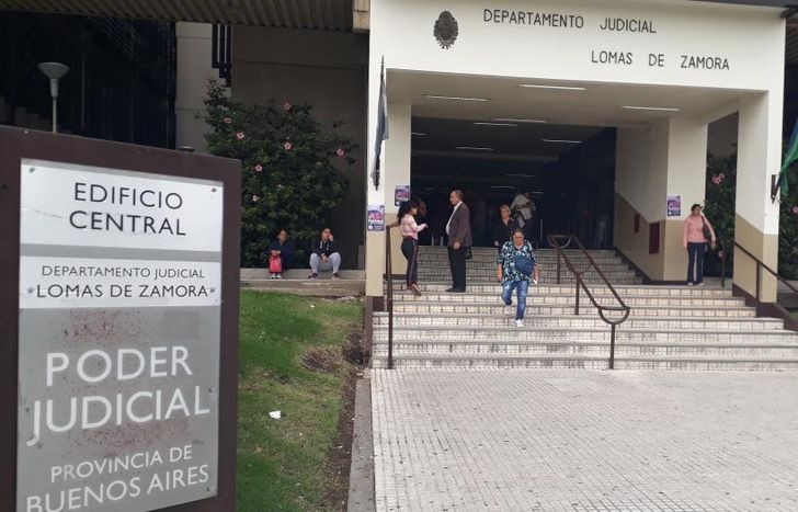 La causa es investigada por la fiscal Silvina Estévez, de la UFI 4 de Lomas.