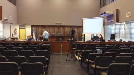 El juicio es llevado adelante por el Tribunal Oral en lo Criminal Nº 7 de Lomas.
