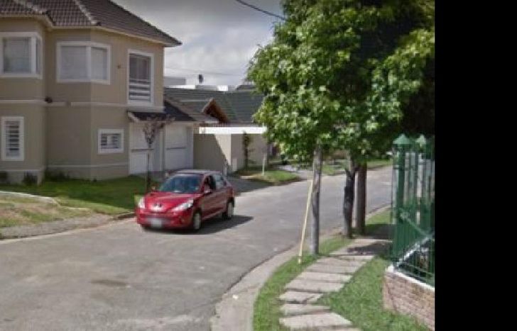 El delincuente que fue asesinado, junto a un cómplice, había asaltado poco antes en forma violenta a una mujer y su hija en una vivienda.