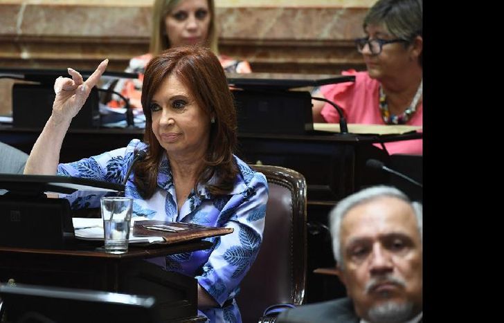 La senadora nacional marcó su postura sobre la situación en Brasil.