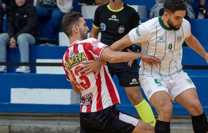 Banfield sufrió una dura derrota ante Barracas Central.