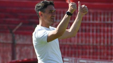 El director técnico de Los Andes va de punto a Tucumán pero no se resigna. El director técnico de Los Andes va de punto a Tucumán pero no se resigna.