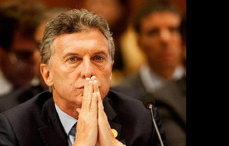 Además de Macri, quedaron imputados Aranguren e Iguacel.