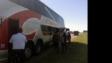 tras recibir varias denuncias interceptaron al micro en la ruta.