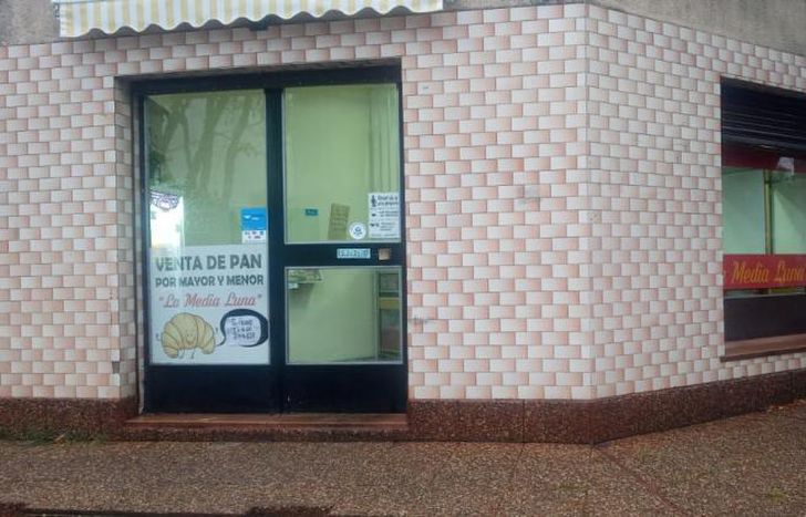 El local está en la intersección de San Francisco y Avellaneda.