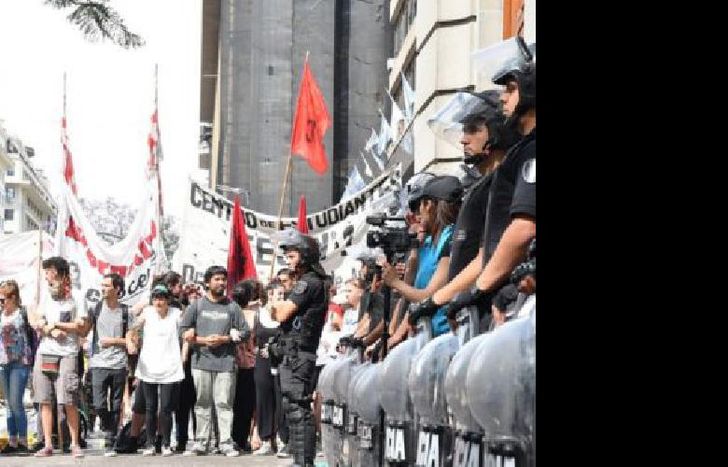 piden una solución para paliar la crisis.