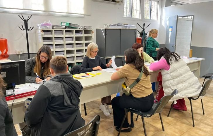 Se organizan operativos en distintas instituciones de Lomas.