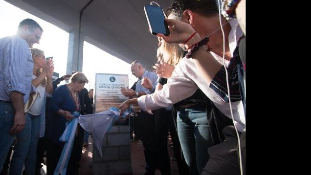 Se inauguró el Paseo Intendente Manuel Quindimil en Gerli