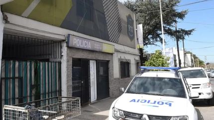 La detención fue llevada a cabo por efectivos de la Comisaría 9ª de Lomas.