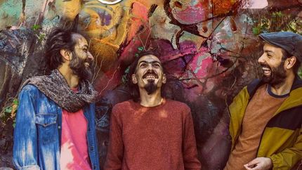 El trío fusiona estilos.