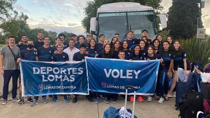 Los planteles de Lomas viajaron juntos a La Rioja.