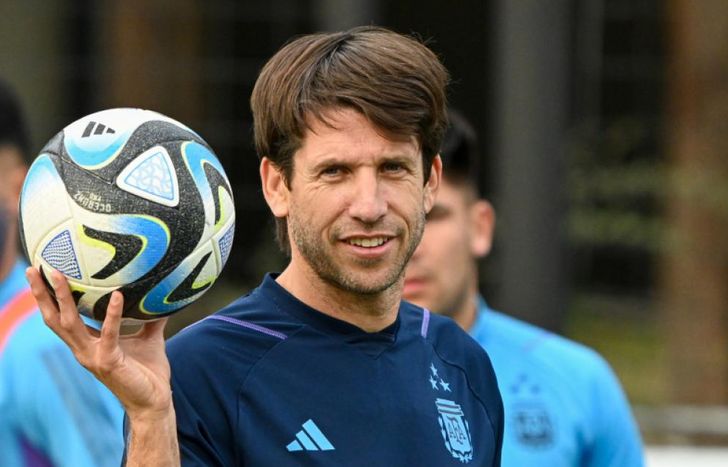 Diego Placente, DT de la Sub-20.