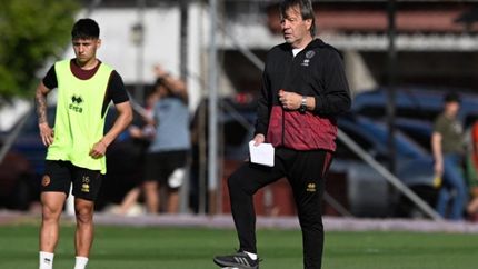 Zielinski piensa en la nueva Liga Profesional.