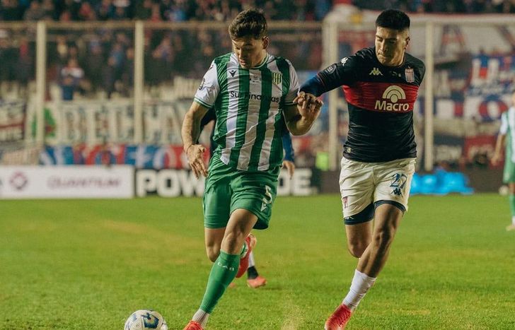 Banfield visita a Tigre en Victoria.