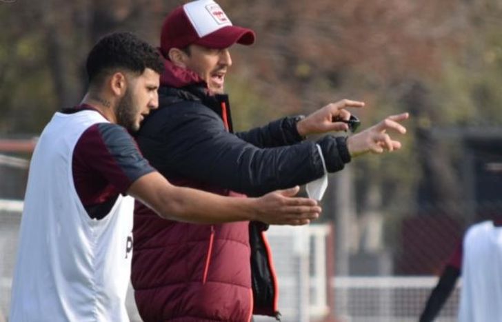 Luis Zubeldía y Facundo Pérez, uno de los que retorna.