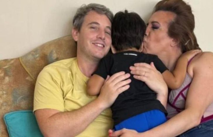 Lizy Tagliani, con Sebastián Nebot y Tati.