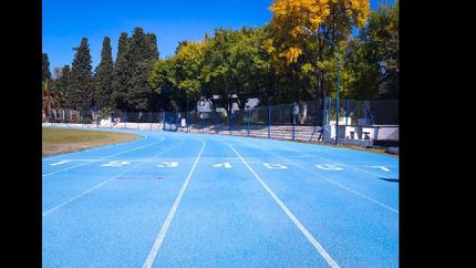 organizan encuentros virtuales para acompanar a los deportistas de lomas durante la cuarentena