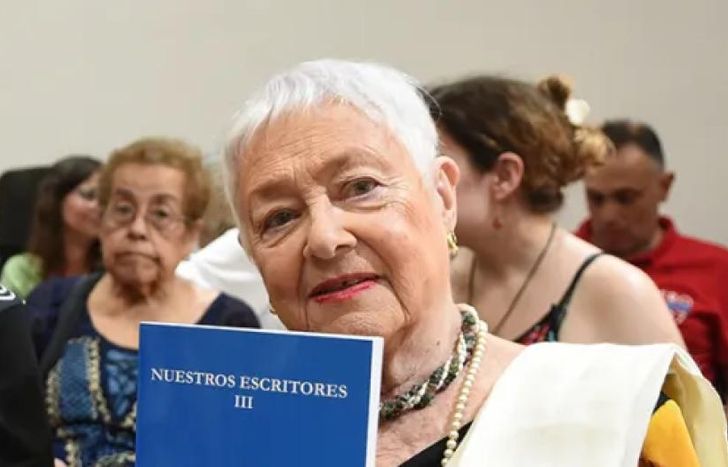 Alicia estará presente en la Feria del Libro 2024.