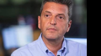 se quejó de algunos funcionarios que no quieren dejar sus cargos.