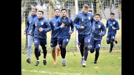 el celeste se prueba en un amistoso ante san miguel el celeste se prueba en un amistoso ante san miguel