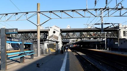 identificaron a la joven que se arrojo a las vias en lomas