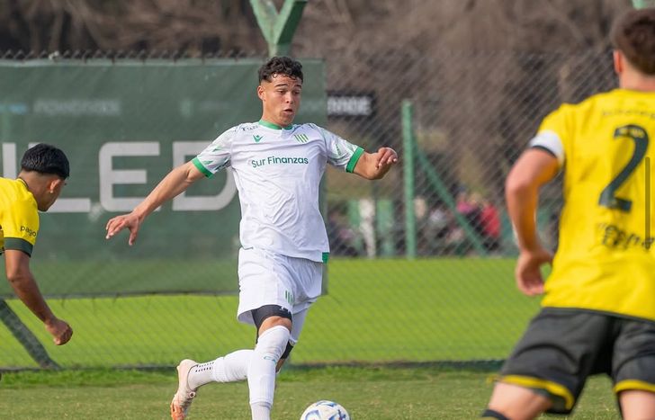 Marcos López es lateral derecho y está realizando su primera pretemporada con Banfield.