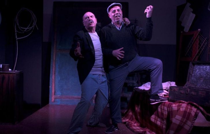 Para asistir a la obra se debe reservar el lugar.