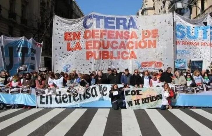 CTERA llamó a un paro nacional docente para el próximo lunes.