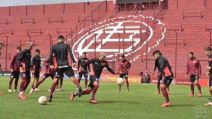 La lista completa está compuesta con 46 futbolistas.