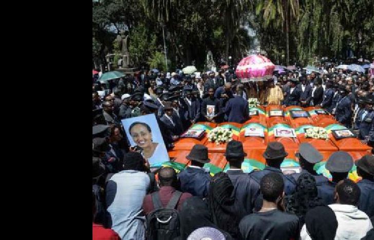 El total de la tripulación falleció en el accidente.