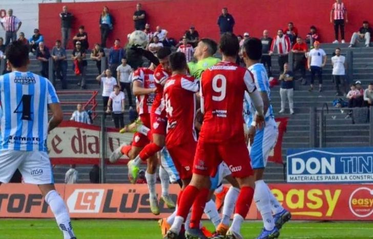 Mattalía se impone en las alturas.