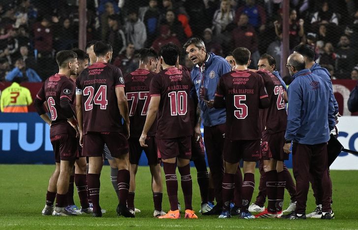 Lanús se juega sus chances en la Copa Libertadores.