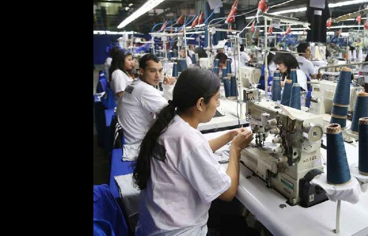 Con los empleos informales, la pérdida asciende a 30 mil.