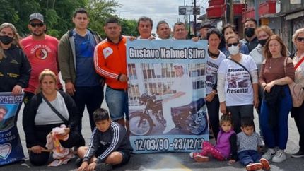 llavallol: pintaron una estrella amarilla en memoria de nahuel silva