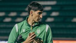Gino Santilli renovó con Banfield.