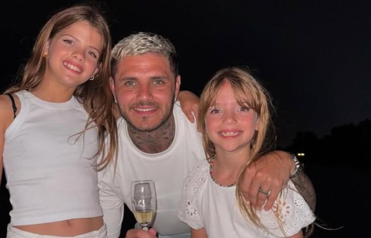 Mauro Icardi y sus hijas.
