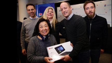 entregaron nuevas computadoras a instituciones barriales de lomas