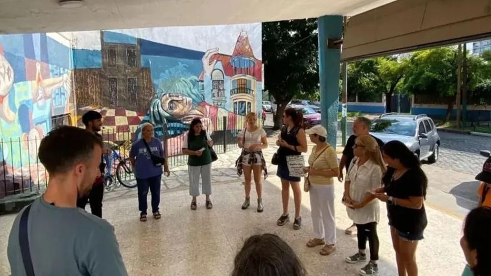 El mural inspirado en Casa Tomada, una parada obligada.