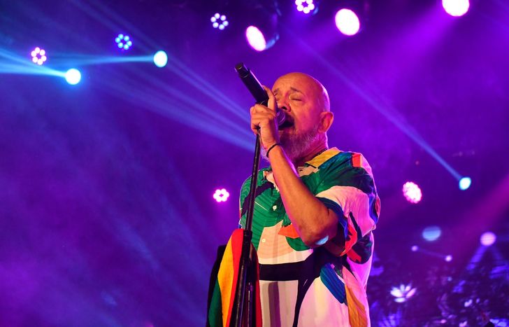 El Bahiano sale a escena en Dandelion de Lomas de Zamora.