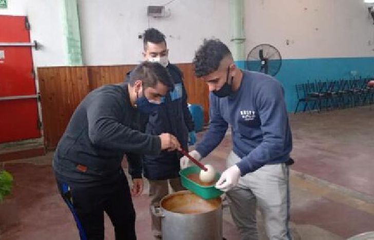 este domingo los vecinos pueden acercarse a la sociedad de fomento La Perla.