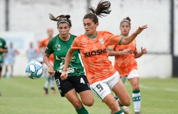 Valentina lleva anotados 10 goles en la temporada.