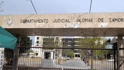 Intervienen los Tribunales de Lomas.
